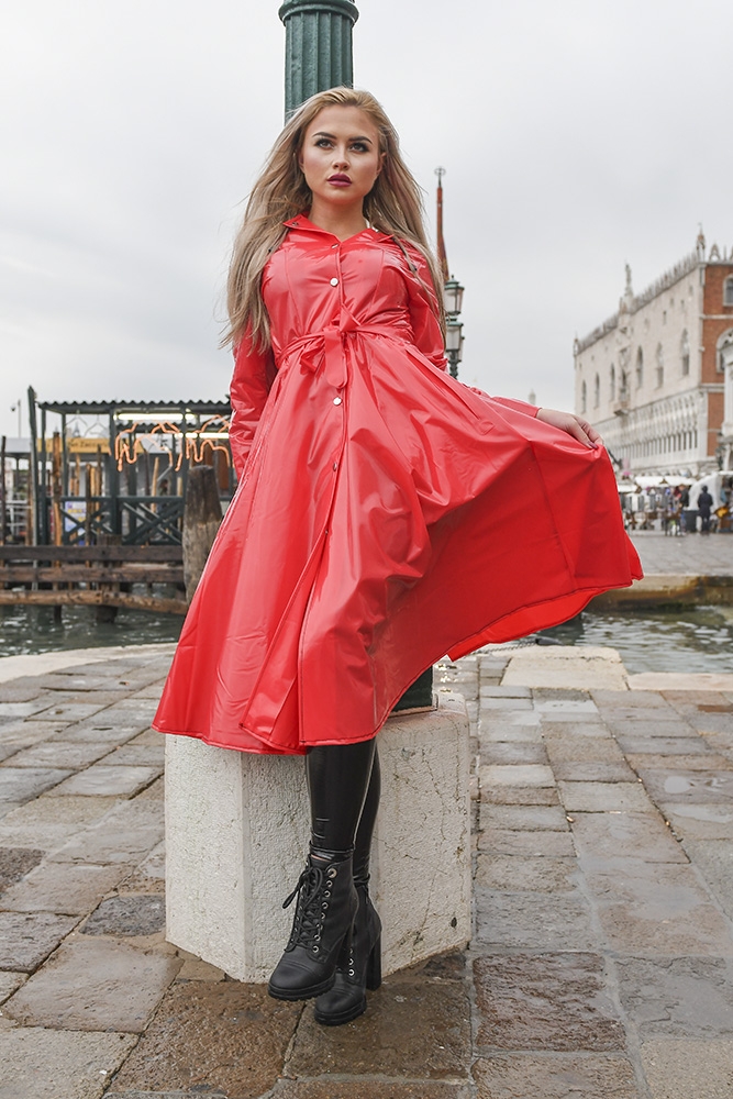 RA86 - PVC Raincoat Ruby